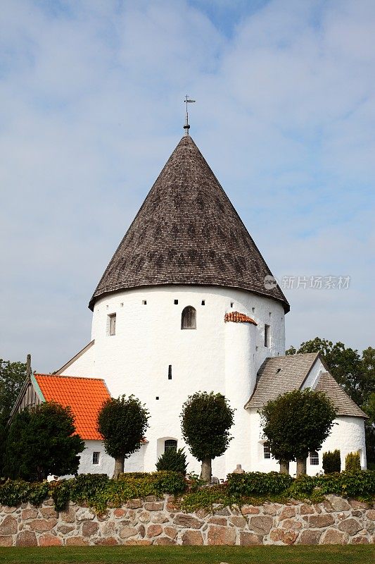 Olsker Rundkirke -中世纪圆形教区教堂